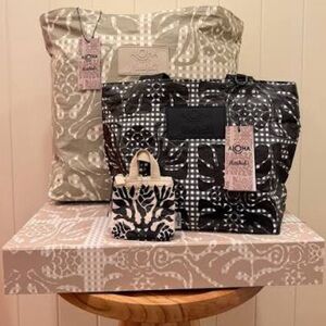 Manuhealii x ALOHA Collection Special Anniversary Edition Box Set